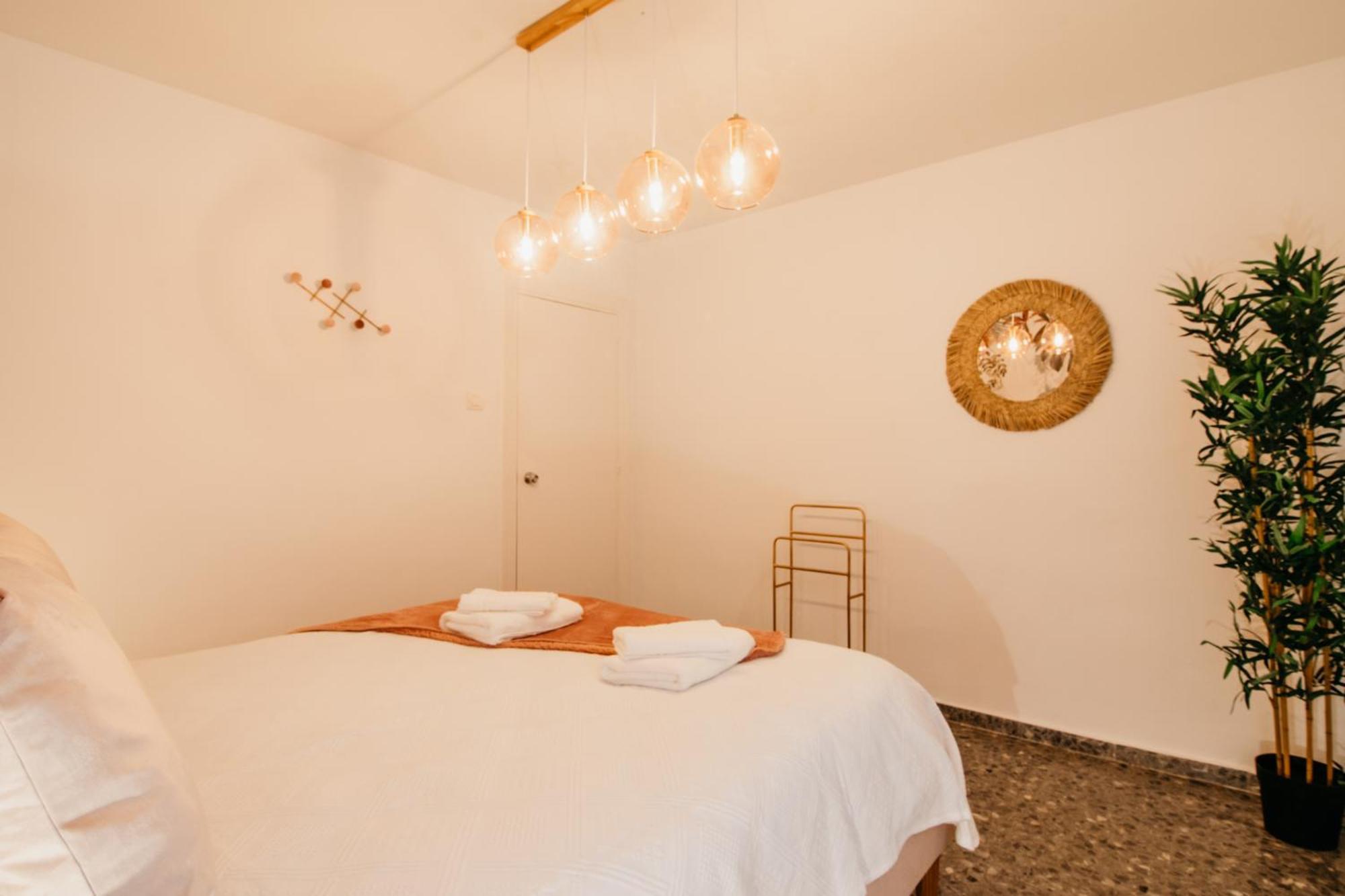 Tuguest Maria Luisa Apartment - Free Parking غرناطة المظهر الخارجي الصورة