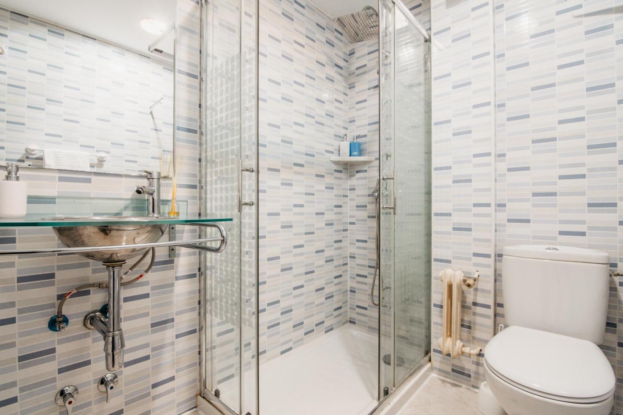 Tuguest Maria Luisa Apartment - Free Parking غرناطة المظهر الخارجي الصورة